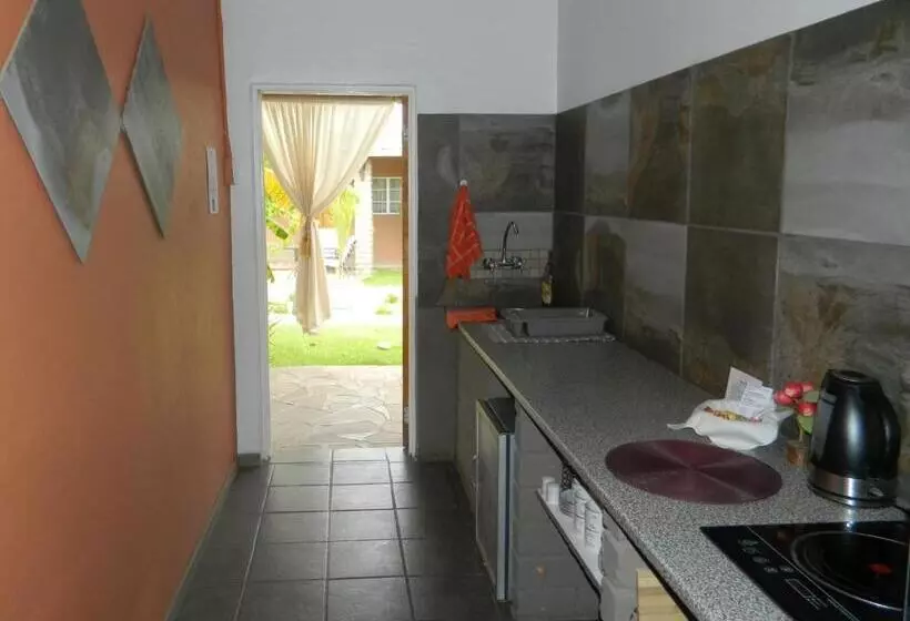 پانسیون Aub Guesthouse   Mariental