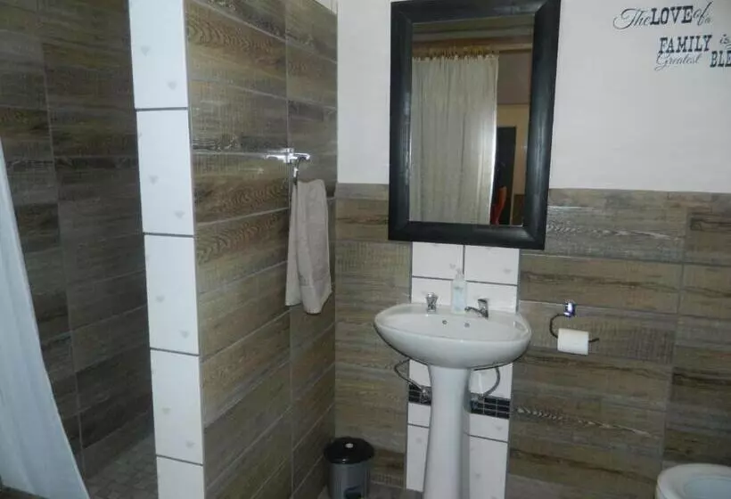 پانسیون Aub Guesthouse   Mariental