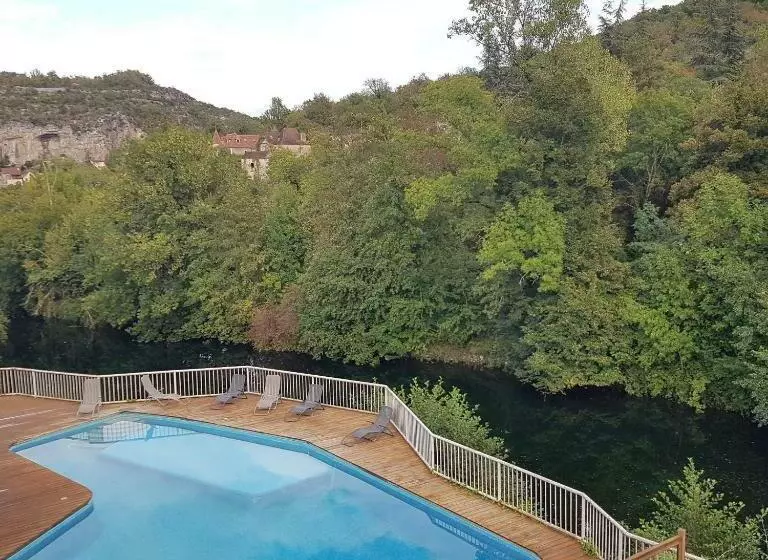 Retkeilymaja Le Refuge Du Cele