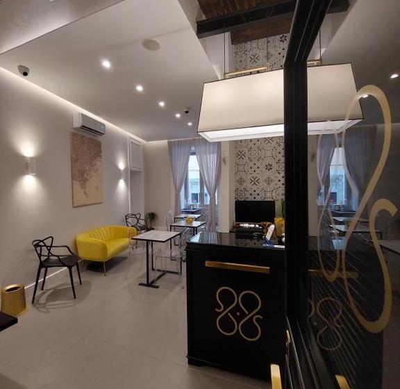 تختخواب و صبحانه L'infinito 88 Charmant Rooms