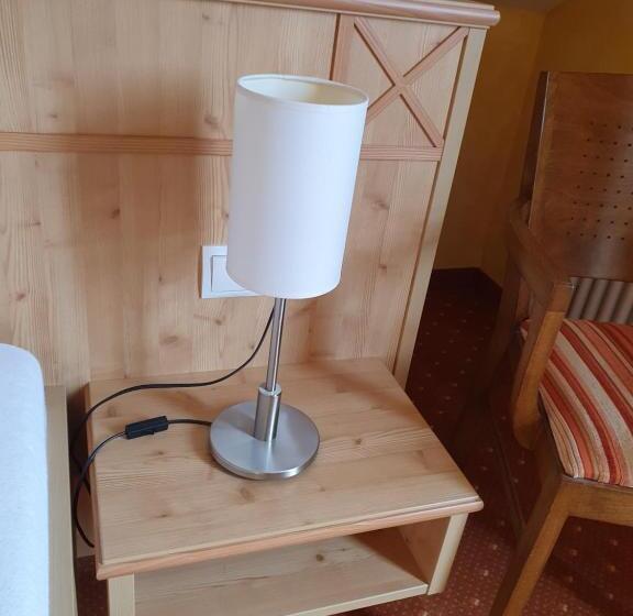 住宿加早餐 Weinhaus Paradies