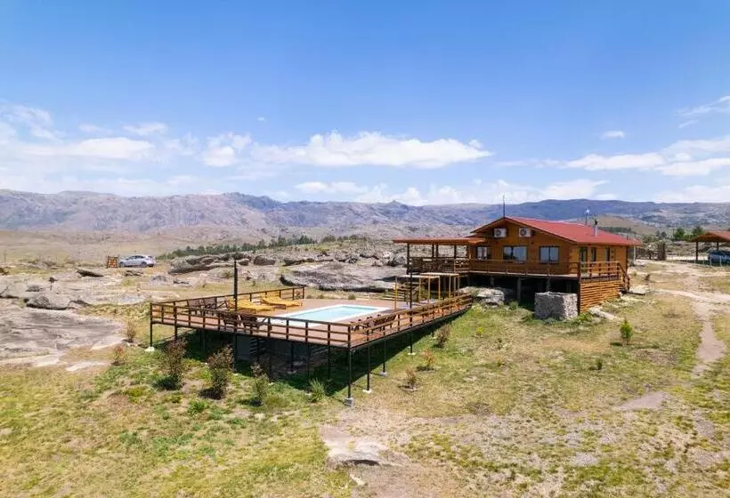ホテル Alma Serrana Suites De Montaña!