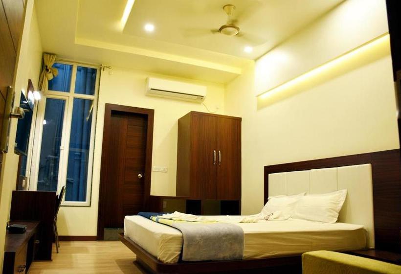 בית מלון כפרי Aman Palace By Shrigo S