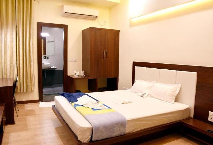 בית מלון כפרי Aman Palace By Shrigo S