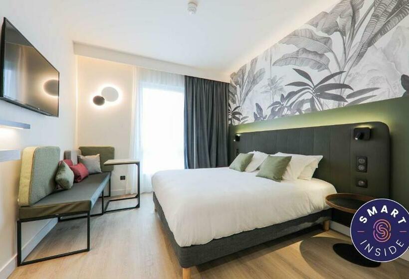 Hotel Campanile Smart Lyon Est Eurexpo Bron Aviation