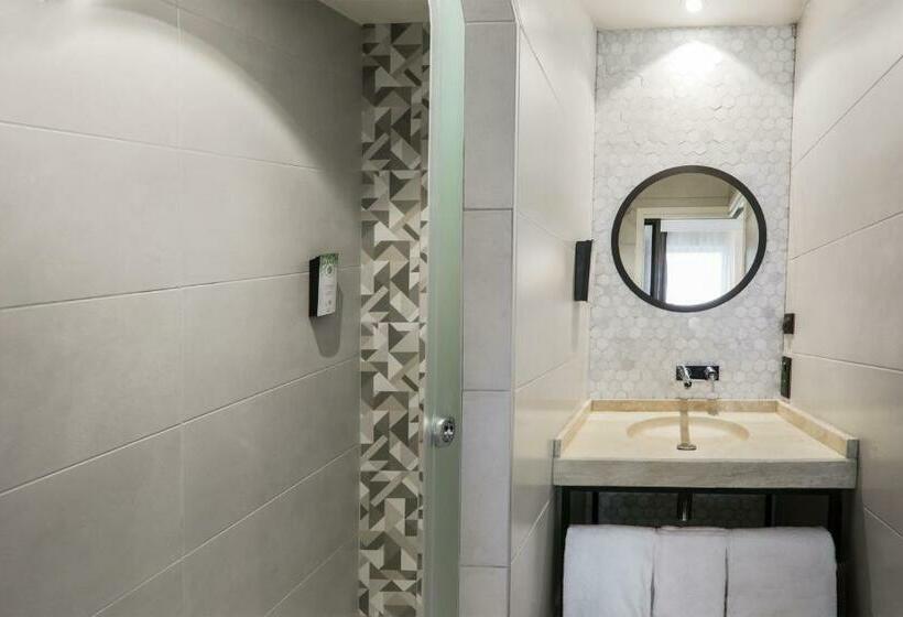 Hotel Campanile Smart Lyon Est Eurexpo Bron Aviation