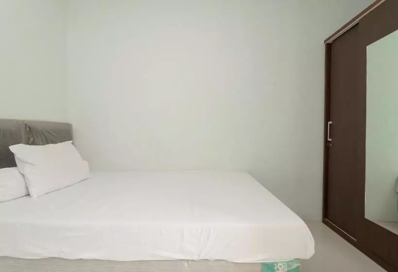 ホテル Koolkost Syariah Near Kampus Utama Universitas Budi Luhur