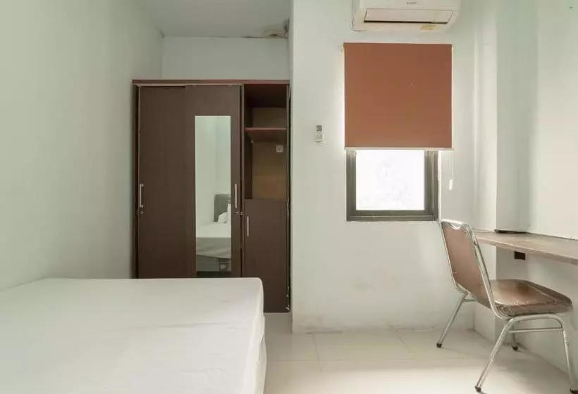 ホテル Koolkost Syariah Near Kampus Utama Universitas Budi Luhur