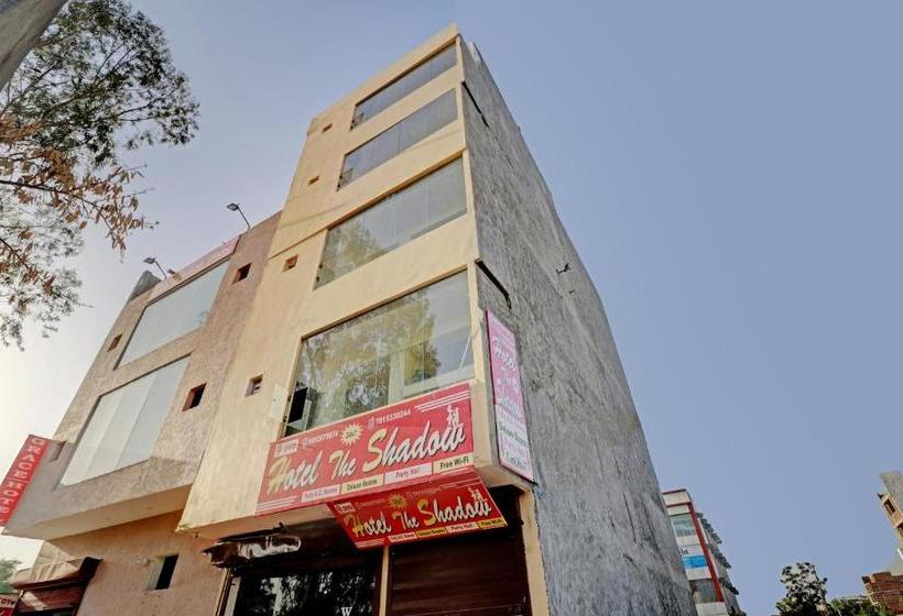 Hotel Oyo 80032  The Shadow