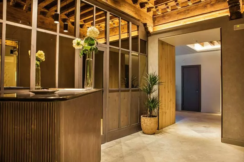 هتل Sofraga Palacio