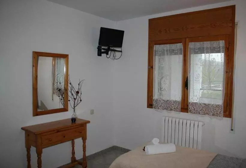 Pension Fonda Naval