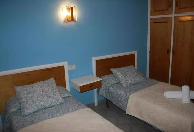 Pension Fonda Naval