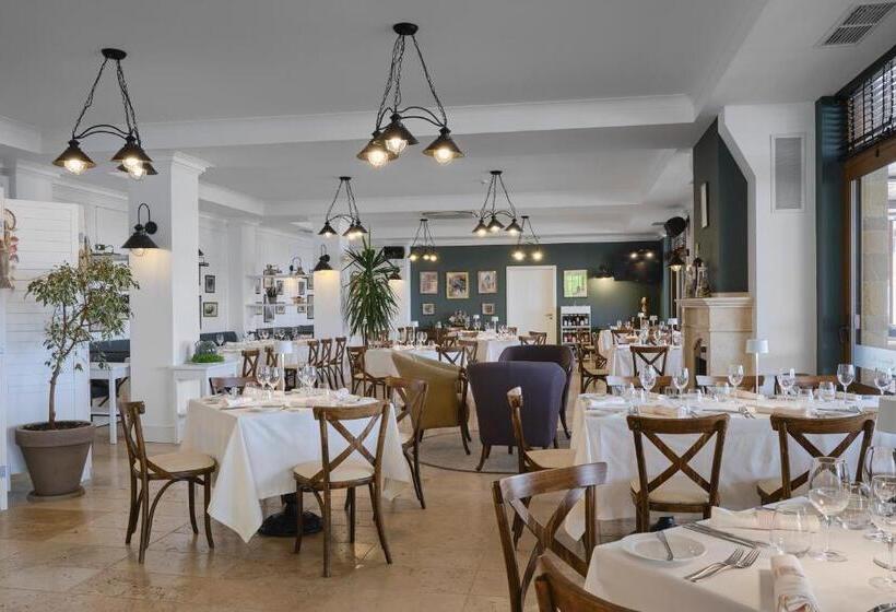 Viva Mare Beach Hotel By Santa Marina