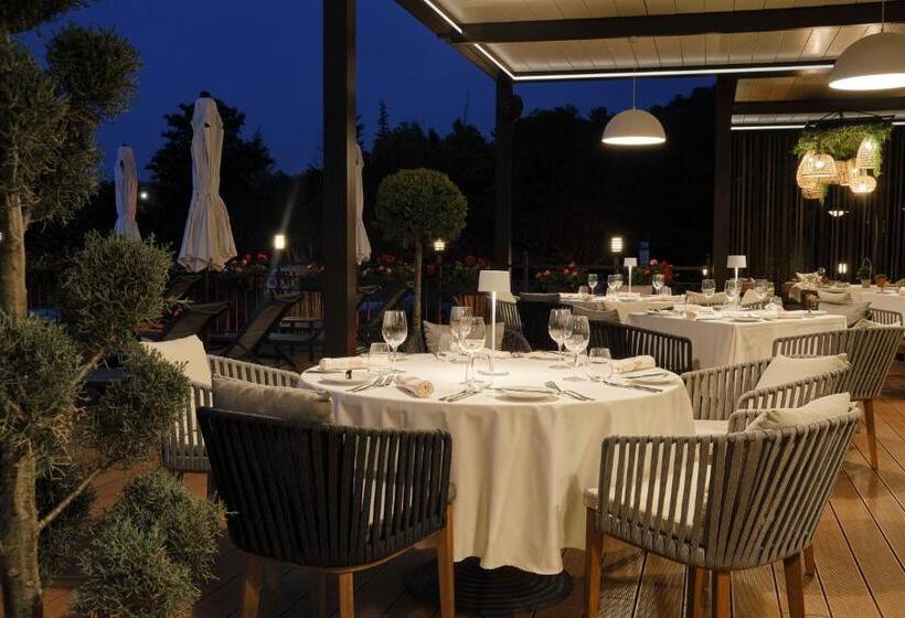 Viva Mare Beach Hotel By Santa Marina