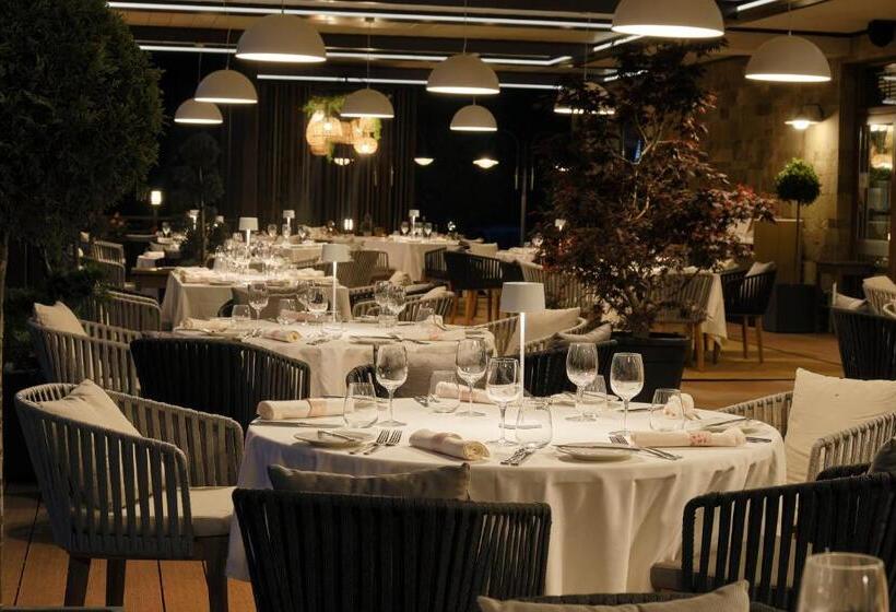 Viva Mare Beach Hotel By Santa Marina