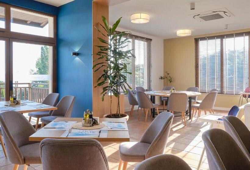 Viva Mare Beach Hotel By Santa Marina