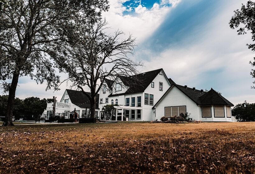 민박 Towering Oaks Event & Retreat Center