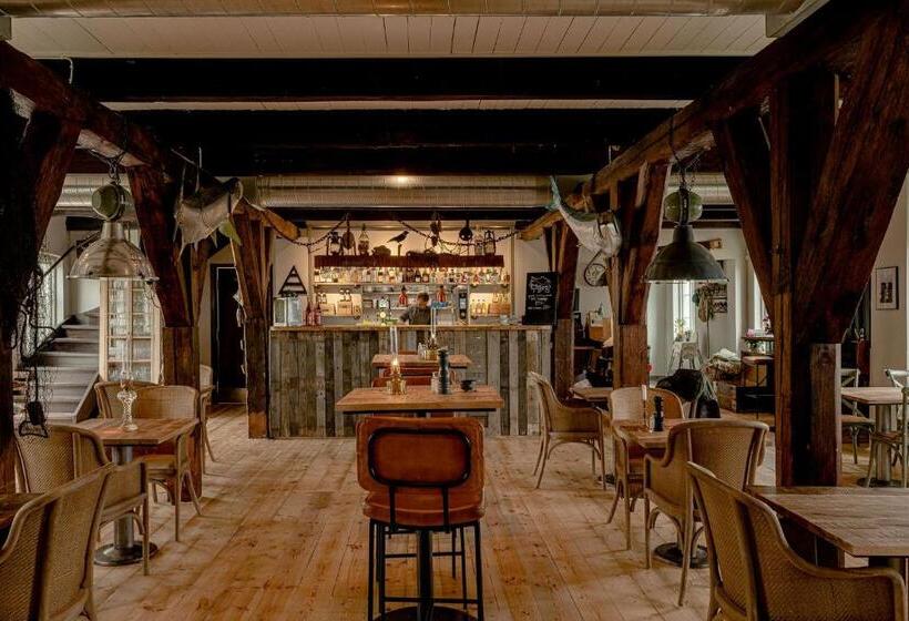 ホテル Bongska Huset