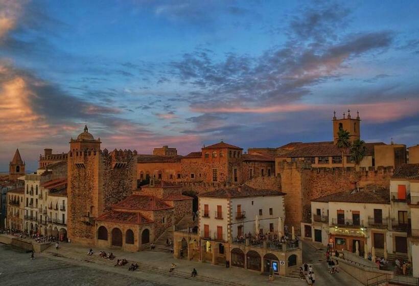 酒店 Hostal Martes Cáceres Plaza Mayor Tercer Piso Sin Ascensor