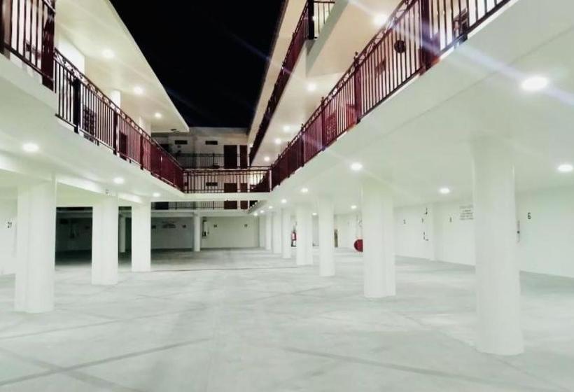 בית מלון כפרי John & Rose