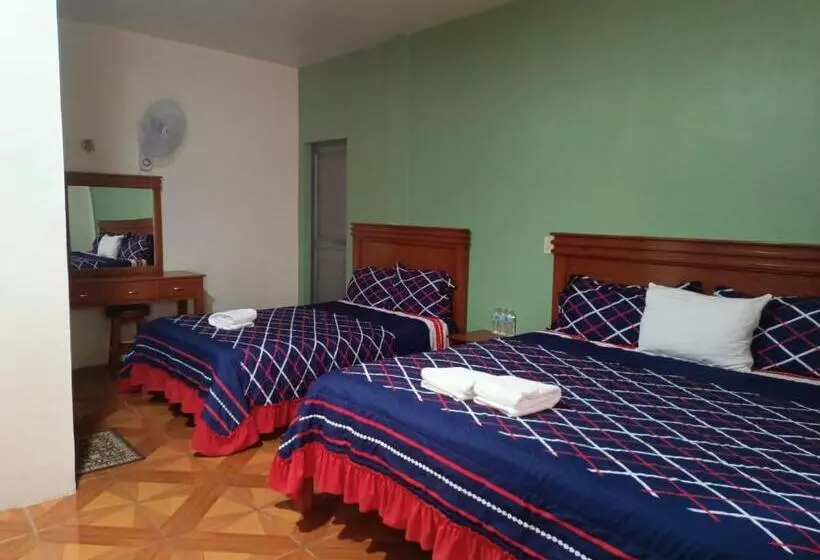 ホテル John & Rose