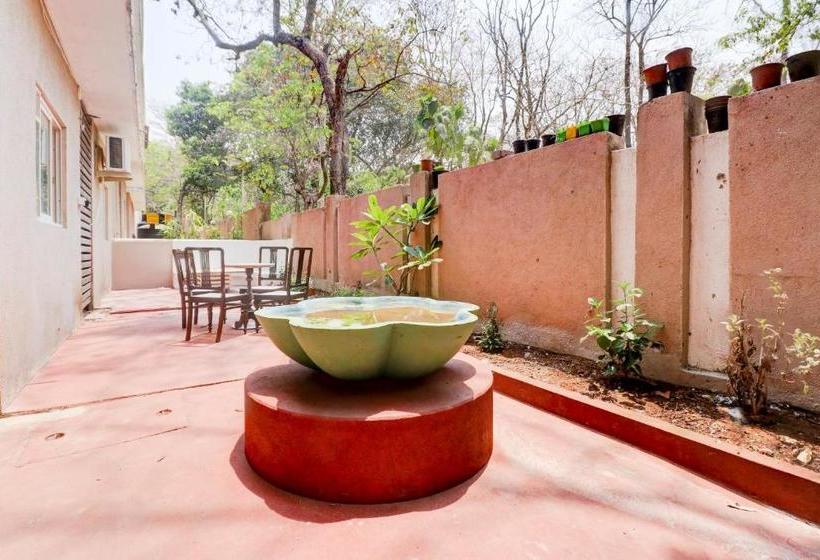 فندق Oyo 80204 Collection O Villa Do Flor