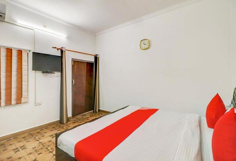 هتل Oyo Lck1265 Shanti Kuti Home Stay