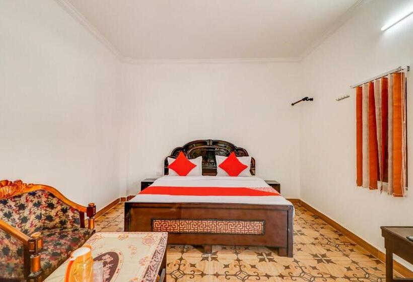 هتل Oyo Lck1265 Shanti Kuti Home Stay