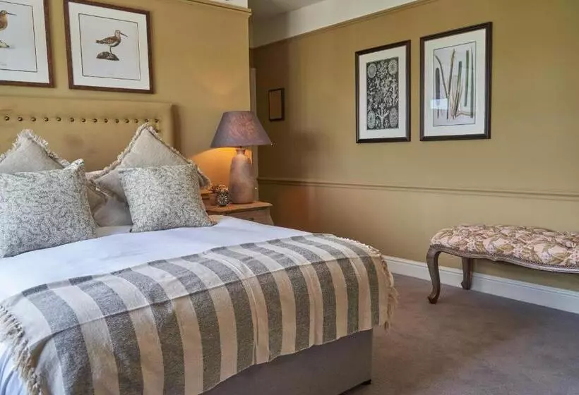 Hotelli The Fleet Inn