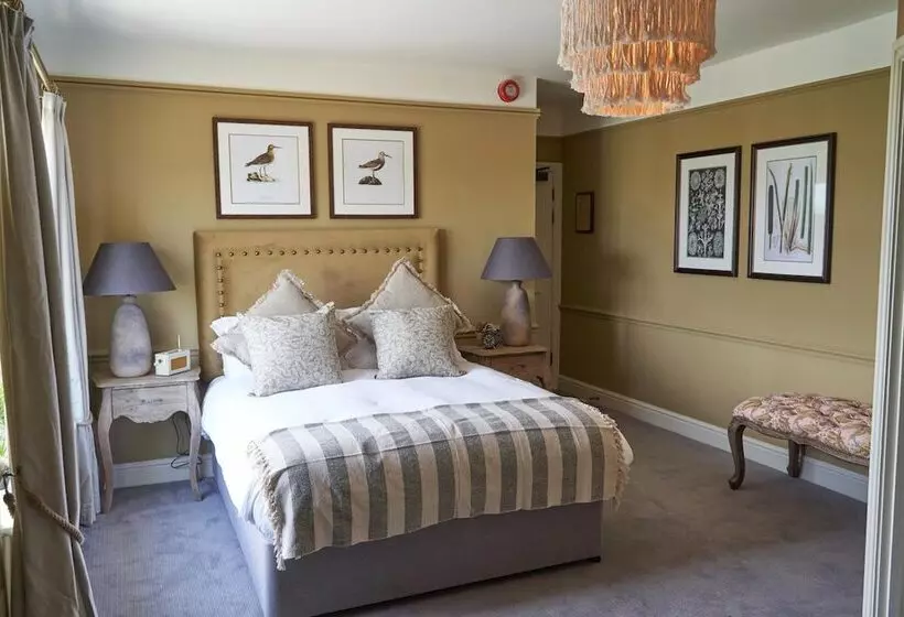 Hotelli The Fleet Inn