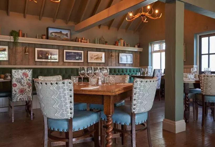 Hotelli The Fleet Inn