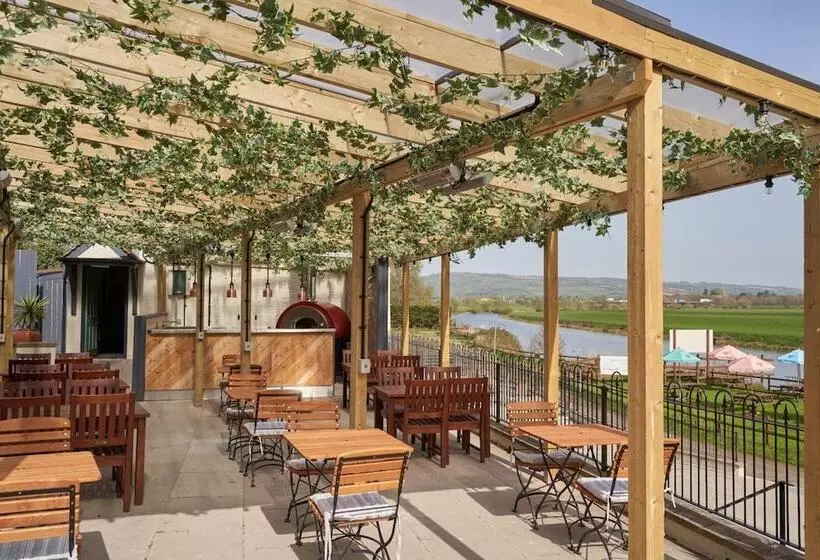 Hotelli The Fleet Inn