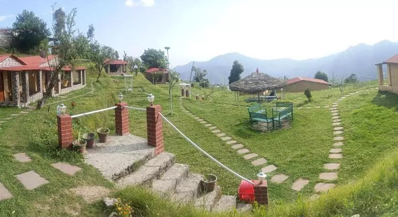 The Hillans Resort & Cottages