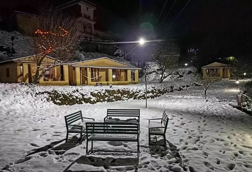 The Hillans Resort & Cottages