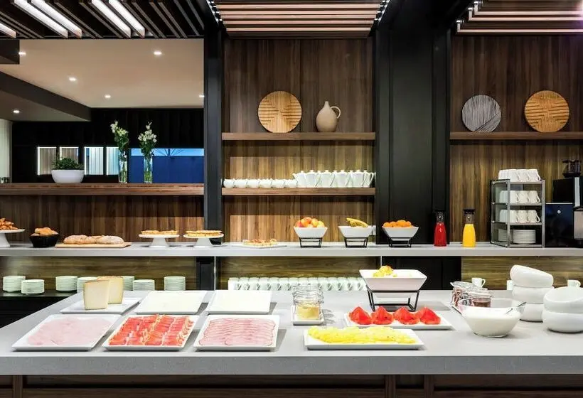 Ac Hotel By Marriott Bratislava Old Town
