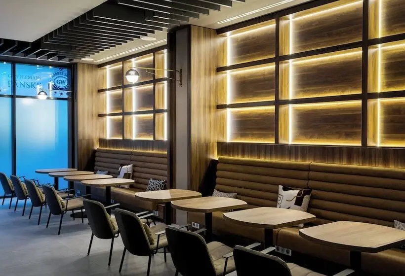 Ac Hotel By Marriott Bratislava Old Town