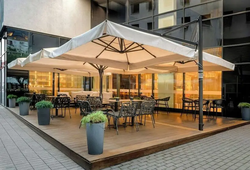 Ac Hotel By Marriott Bratislava Old Town