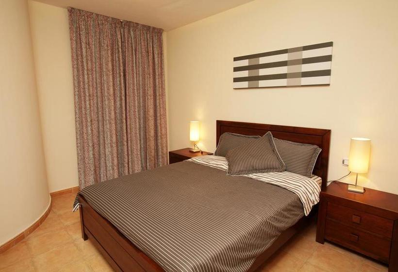 Apartamentos Turisticos Aguilas De Los Collados