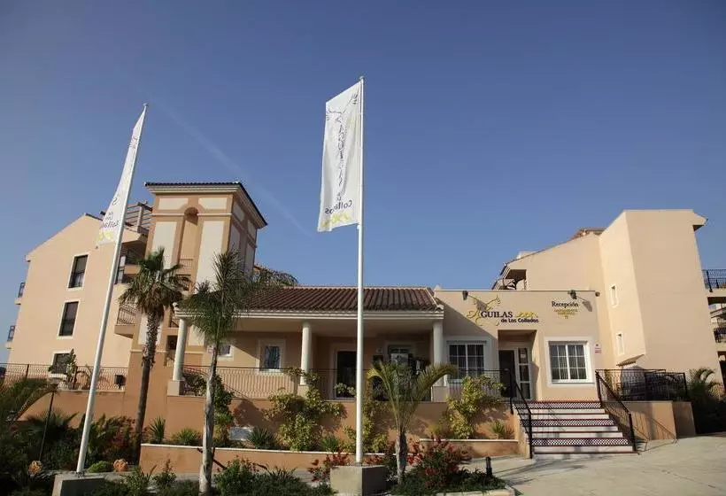 Apartamentos Turisticos Aguilas De Los Collados