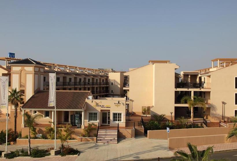 Apartamentos Turisticos Aguilas De Los Collados