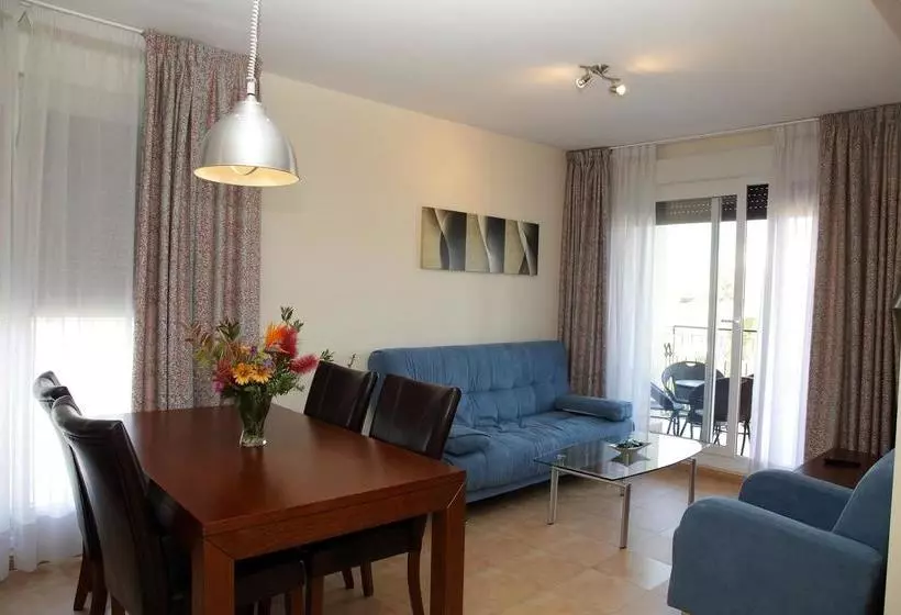 Apartamentos Turisticos Aguilas De Los Collados