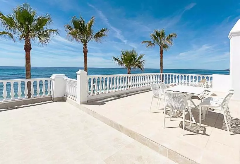 Apartamentos Perla Marina