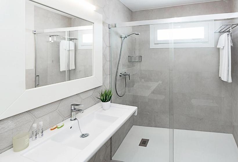 Apartamentos Perla Marina