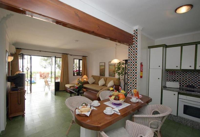Apartamentos Perla Marina