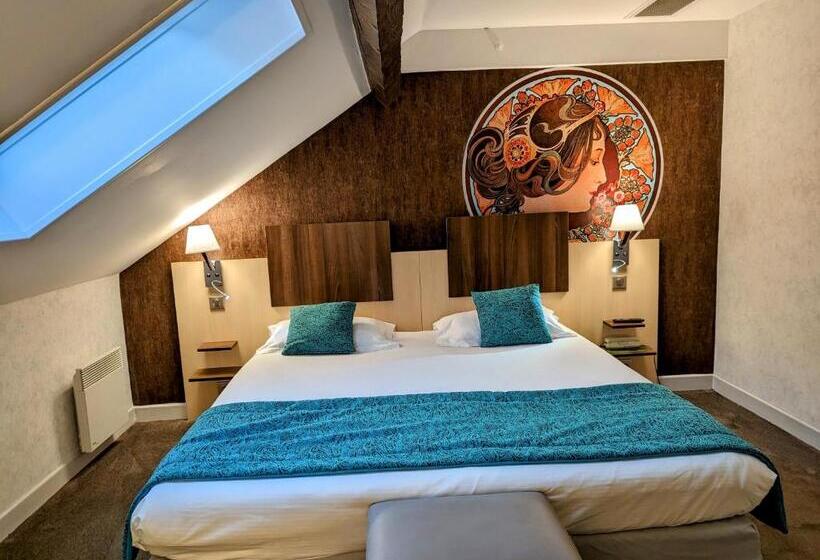 בית מלון כפרי Arverna Vichy   Clt