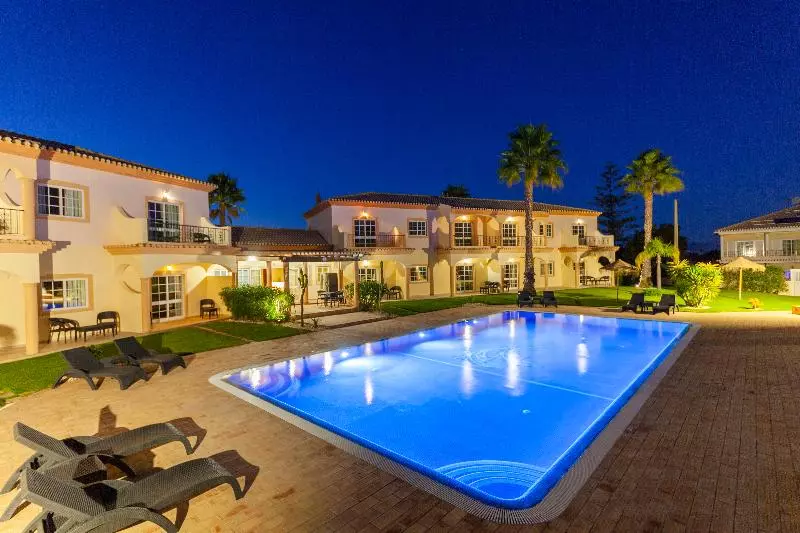 Atalaia Sol Aparthotel Tennis & Heated Pool In Winter