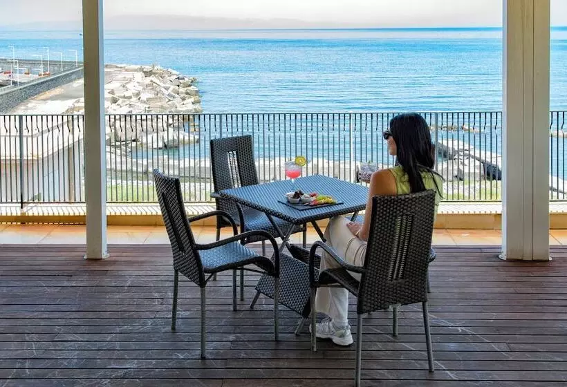 Grand Hotel Yachting Palace