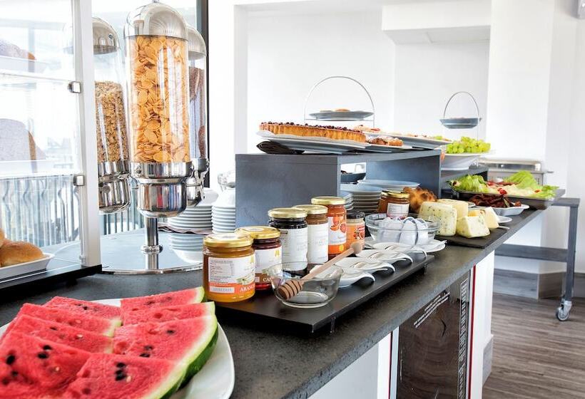 Grand Hotel Yachting Palace