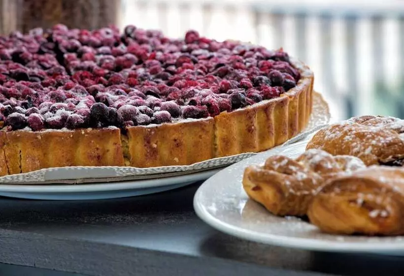 Grand Hotel Yachting Palace