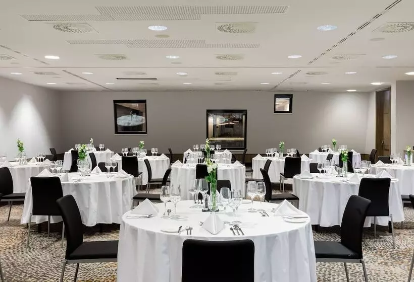 Ac Hotel By Marriott Bratislava Old Town